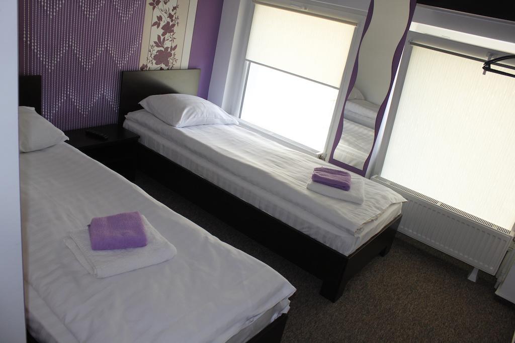 Hotel Lux Divina Brașov Zimmer foto